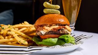 Father's Day Beer Garden Prix Fixe Brunch foto