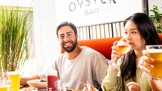 Celebrate Father's Day with Tails & Toasts foto