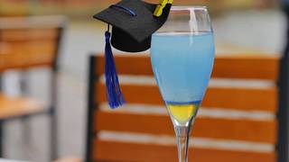 Noel's Graduation Offer foto