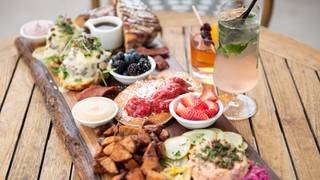 Saturday Brunch and Live Music foto