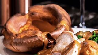 Sunday Roast Experience at Array Brasserie & Grill foto