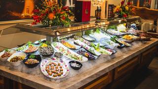 Celebrate Dad: Unlimited Meats + $25 Bonus Card foto