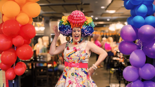 Pride Weekend Drag Bingo Brunch – June 29 - VIP foto