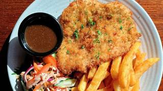 WEDNESDAY | Schnitty & Parmi Day foto