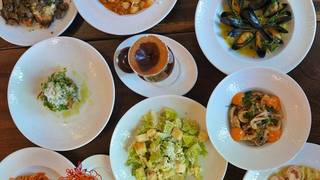 Prix Fixe Dinner foto