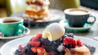 THREE COURSE BOTTOMLESS BRUNCH foto