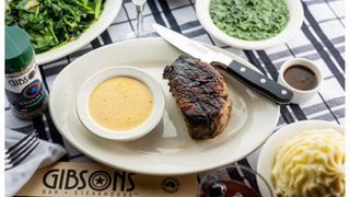 Celebrate 25 years with Gibsons Rosemont foto
