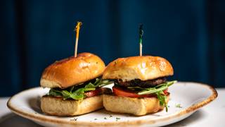 Happy Hour 4PM-7PM Tues-Fri foto