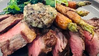 10% Discount on After DARK Menu @ Groundhog Social foto