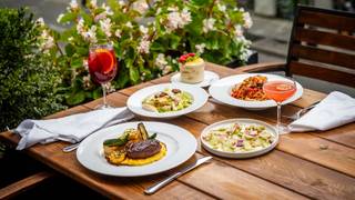 Summerlicious — Prix Fixe & Reduced À la Carte foto