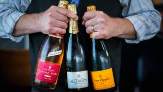 Champagne Friday...on a Thursday! foto