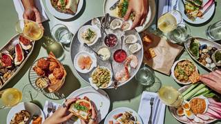 Happy Hour? Tower Hour! foto
