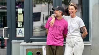 JACKIE & CARLO - REUNITED AT FOUL WITCH foto