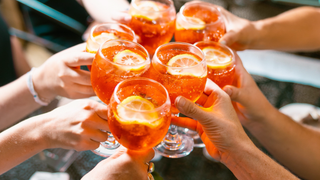 Al Fresco Happy Hour foto