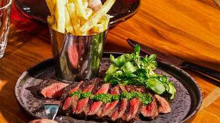 The Weekend Cut – Steak & Fries £25 foto
