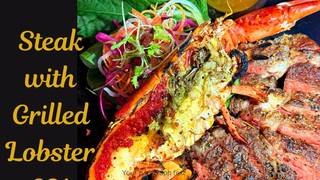 Steak with Grilled Lobster Weekend £21 foto