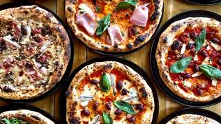 Monday - Pizza & Live Music foto