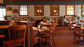 Best Restaurants In Redding Opentable C R Gibbs American Grille