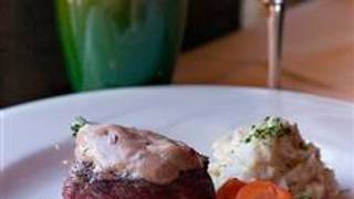 Best Restaurants In Edmond Opentable Best American Restaurants In Edmond