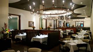 Best Restaurants In South Minneapolis Opentable Murray S Restaurant Tail Lounge
