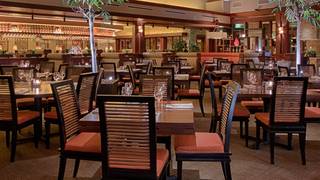 Best Restaurants In Central Phoenix Opentable Seasons 52 Phoenix