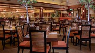 Best Restaurants In Tampa Opentable Seasons 52 Tampa