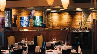 Best Restaurants In North Dallas Addison Opentable Maguire S North Dallas