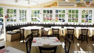 Best Restaurants In East Hampton Opentable Serafina East Hampton