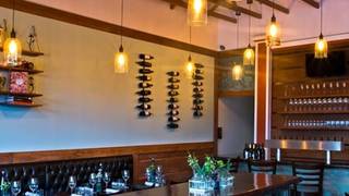 Best Restaurants In Manhattan Beach Opentable Best American Restaurants In Manhattan Beach