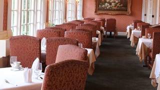 Best Restaurants In Hood River Opentable Best American Restaurants In Hood River