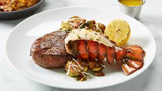 Best Restaurants In Town Square Opentable Best Italian Restaurants In Town Square