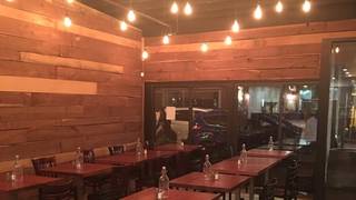 Best Restaurants In Media Opentable Best American Restaurants In Media