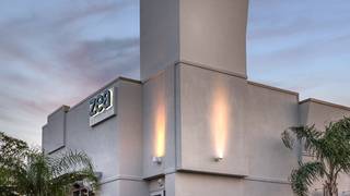 Best Restaurants In Mid City New Orleans Opentable Best American Restaurants In Mid City New Orleans