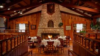 Best Restaurants In Highwood Opentable Ej S Place