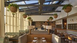 Best Restaurants In King Of Prussia Opentable Founding Farmers King Of Prussia