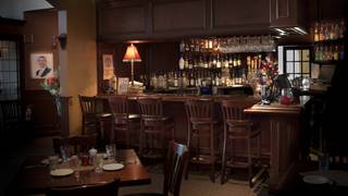 Best Restaurants In Pittsfield Opentable Best American Restaurants In Pittsfield