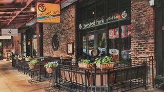 Best Restaurants In Downtown Omaha Opentable Twisted Fork Old Market