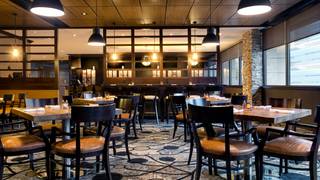 10 Restaurants Near Newport Centre Mall Ping Center Opentable