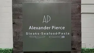 Una foto del restaurante Alexander Pierce Restaurant