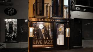 A photo of La Caverna Italian Restaurant and Wine Bar restaurant