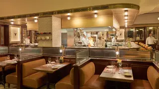 A photo of Salt at Fairmont Amman restaurant