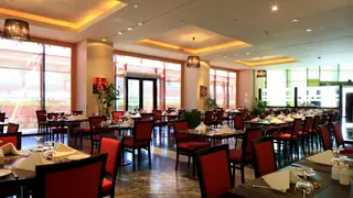 A photo of Al Dana Restaurant - Holiday Inn Riyadh - Olaya restaurant