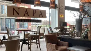 A photo of Napa Kitchen + Bar - Toledo restaurant