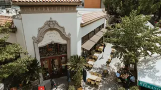 A photo of Zocalo Midtown restaurant
