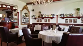 A photo of Oliva Nera Italian Restaurant restaurant
