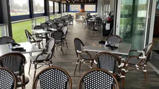 Alex's Taproom Bistro餐廳的相片