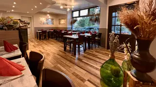 A photo of Deutschie - Zur alten Brauerei restaurant