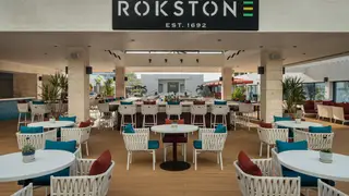 Une photo du restaurant ROKstone Pool Bar & Grill