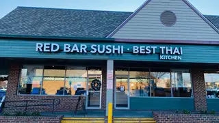 Photo du restaurant Red Bar Sushi & Best Thai Kitchen - Leesburg