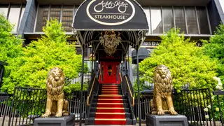 A photo of Jeff Ruby's Steakhouse - Louisville restaurant